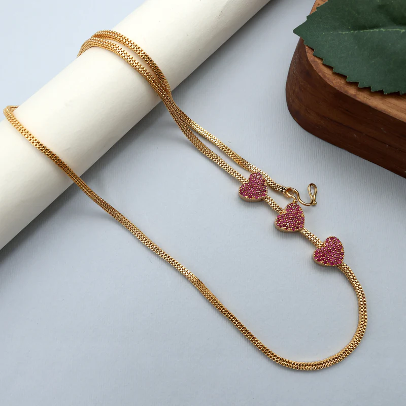 Gold Tone 3 Hearts Mugappu Chain - Ruby